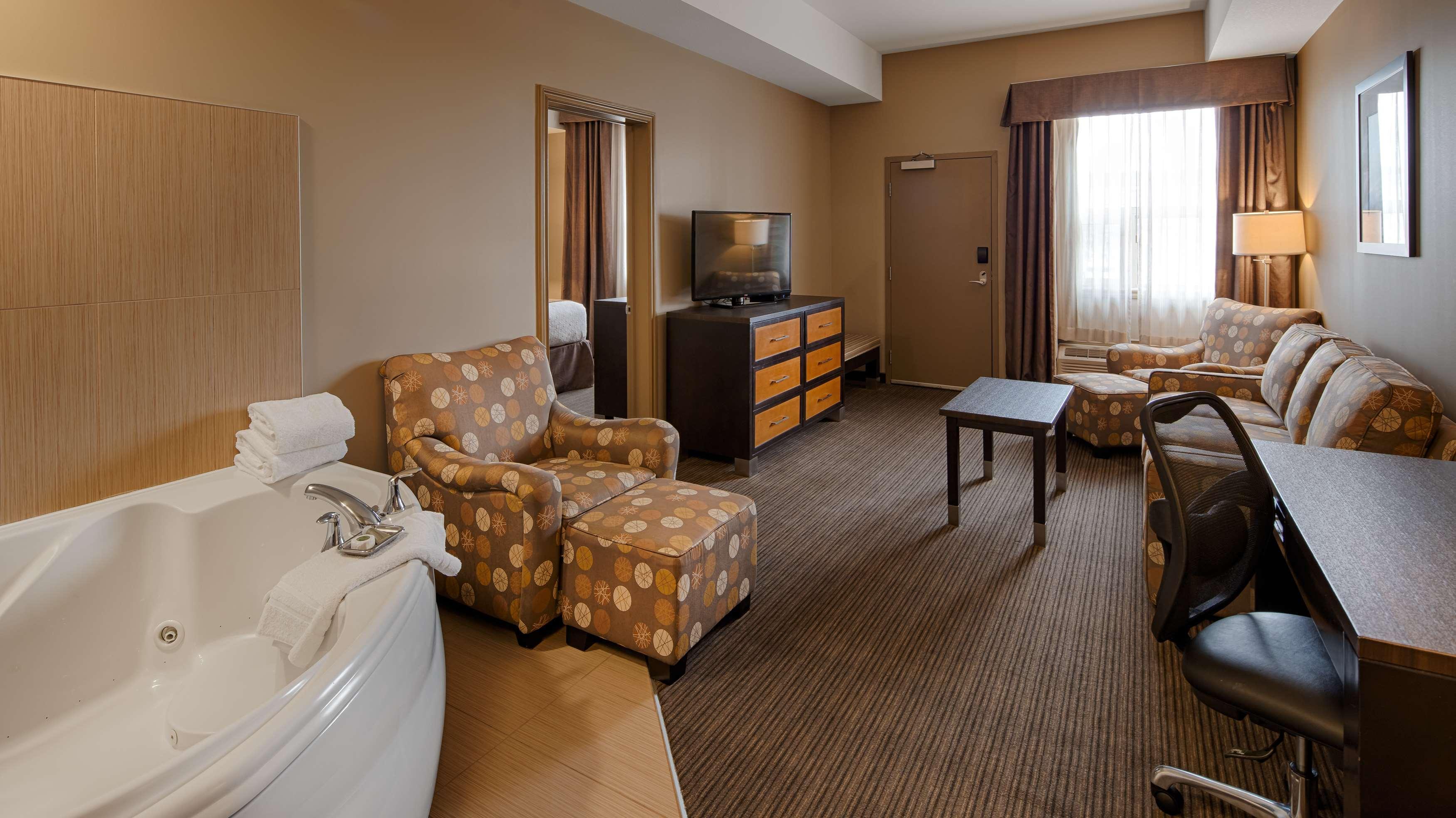 Best Western Plus Moose Jaw Ngoại thất bức ảnh