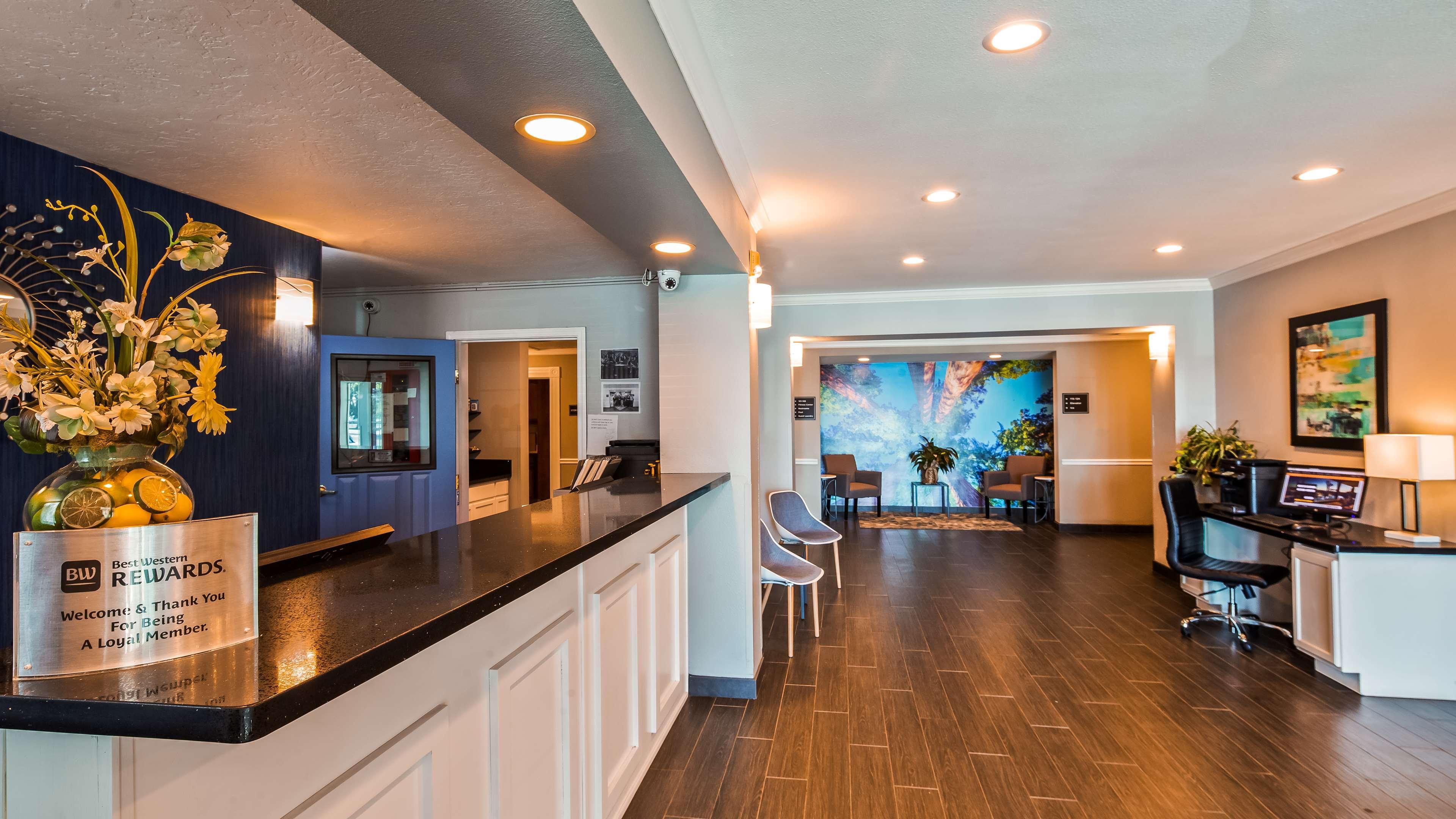 Best Western Plus Moose Jaw Ngoại thất bức ảnh