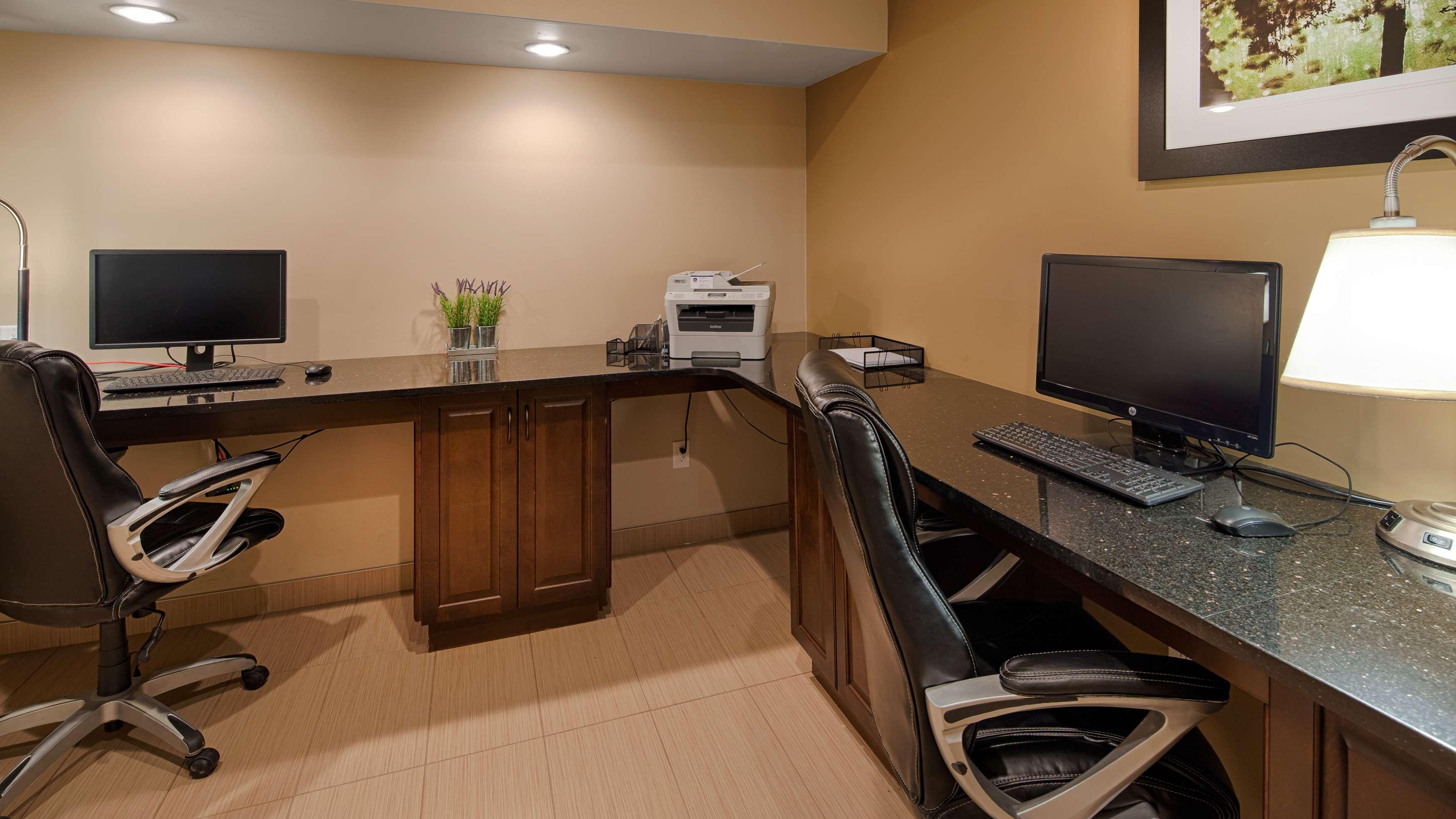 Best Western Plus Moose Jaw Ngoại thất bức ảnh