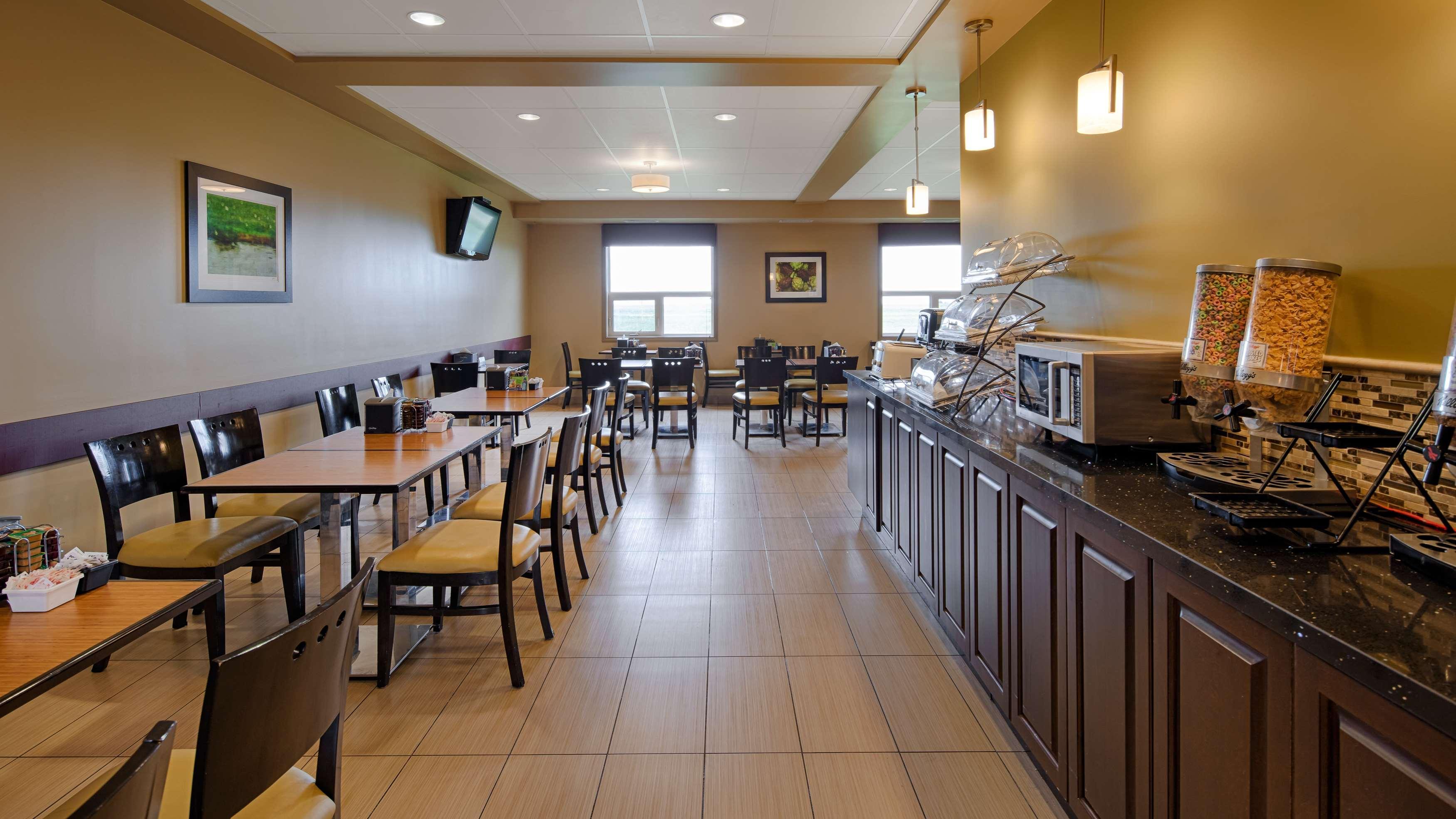 Best Western Plus Moose Jaw Ngoại thất bức ảnh